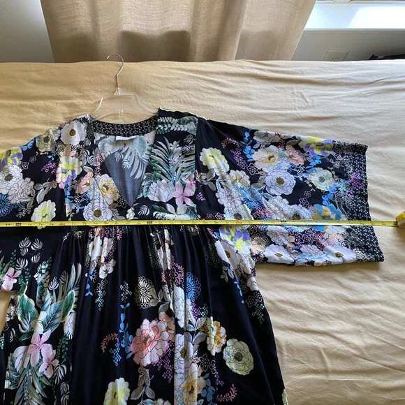 Johnny Was Cover up dress - Picture 4 of 6